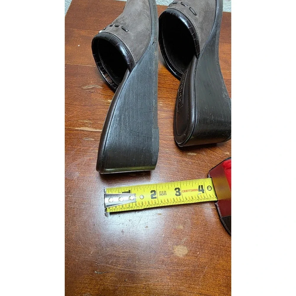 Brighton Women's 7.5 Brown Suede Slip-On Wedge‎ Mules Metal Accent Made In Italy
